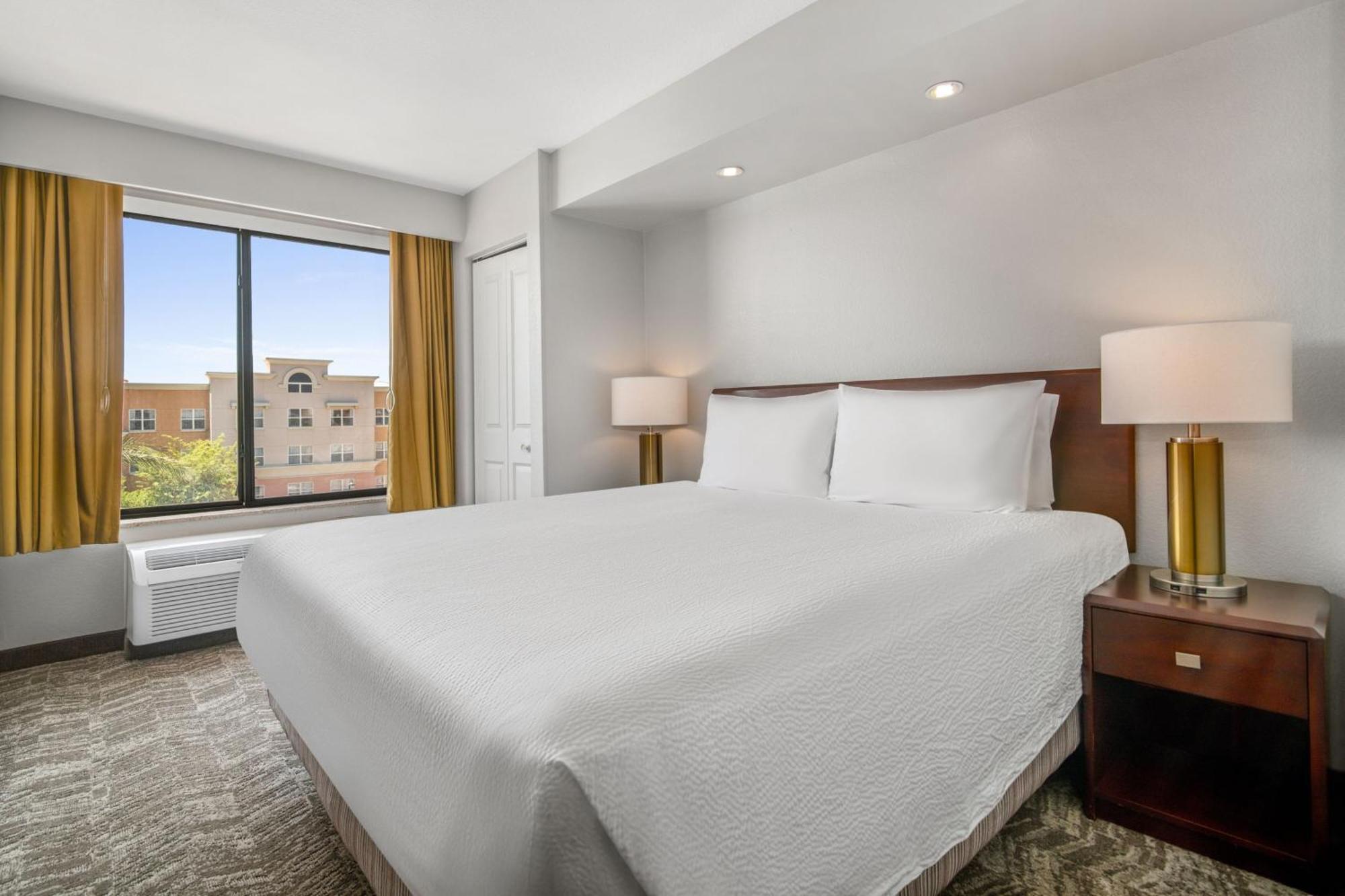 SpringHill Suites Phoenix Glendale Sports&Entertainment District Buitenkant foto