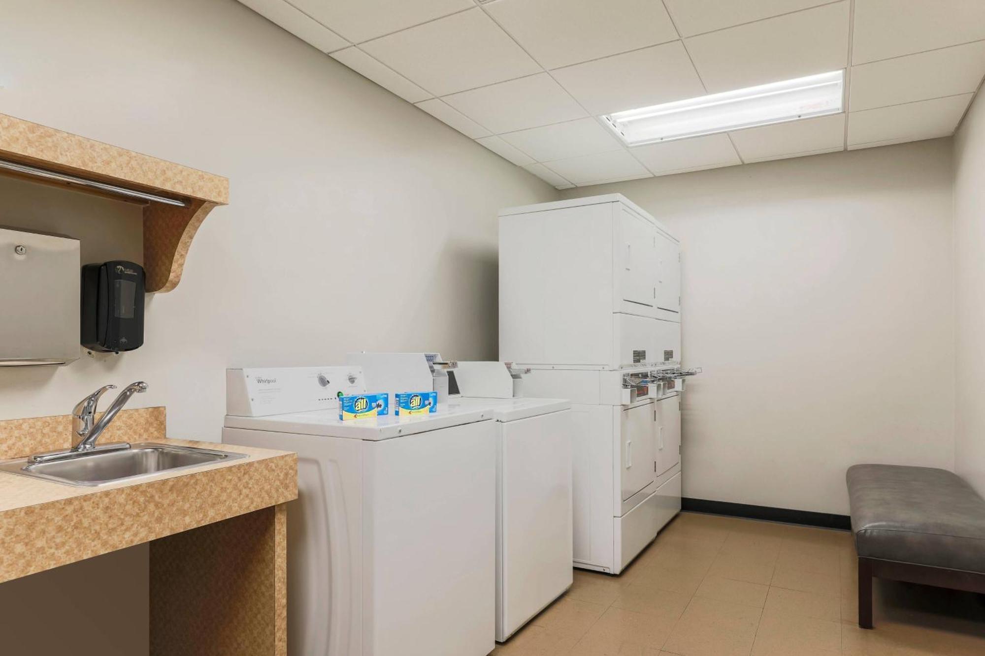 SpringHill Suites Phoenix Glendale Sports&Entertainment District Buitenkant foto